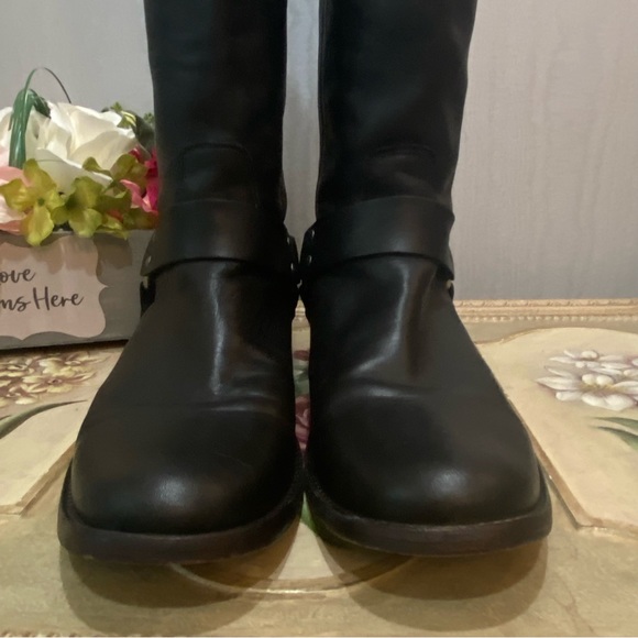 Frye Phillip Tall Black Leather Boots Back Zip Moto Equestrian Harness Sz 9.5 - Picture 7 of 16